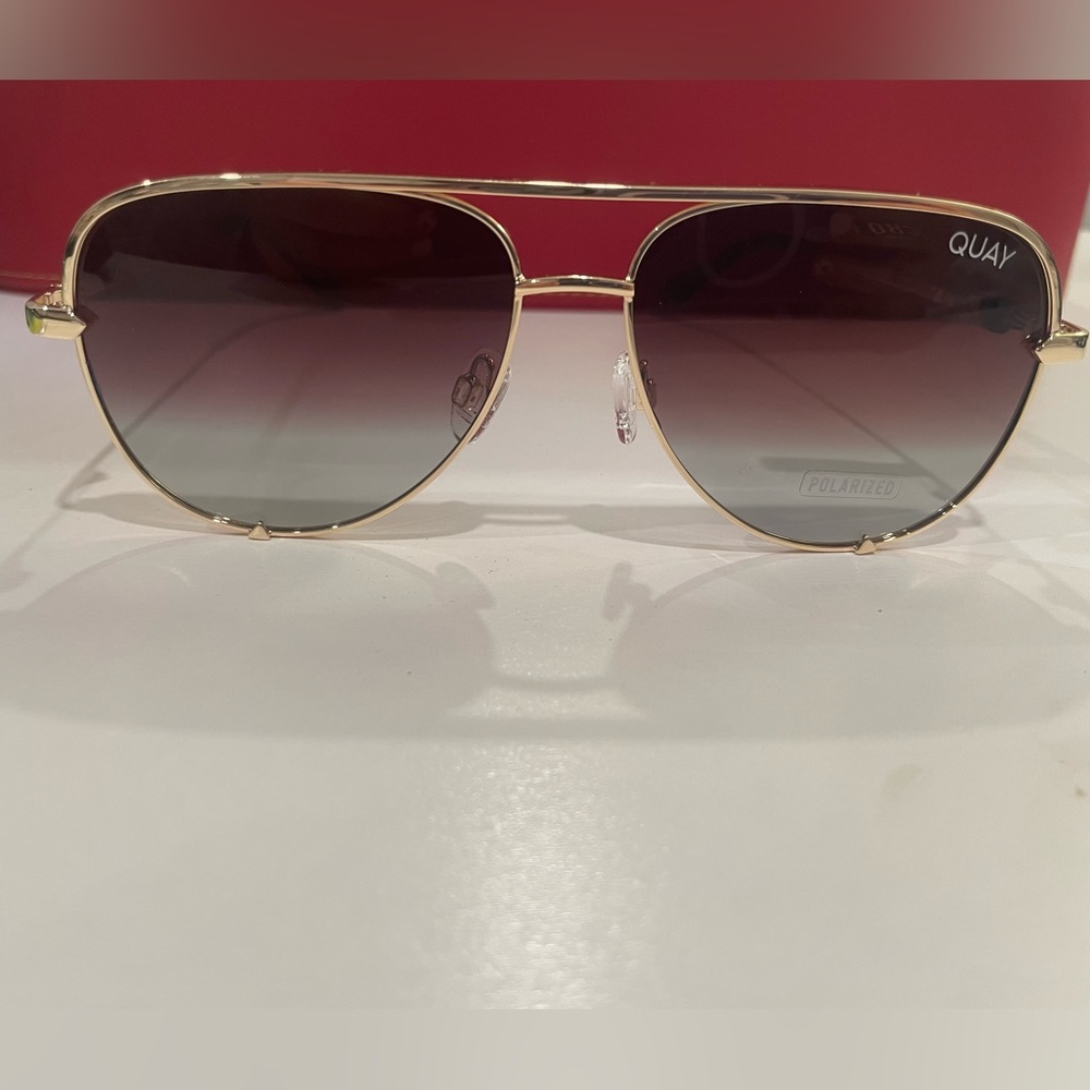 Quay sunglasses Brand New!! Polarized